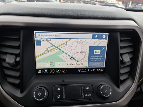 Used 2023 GMC Acadia AT4 image 20