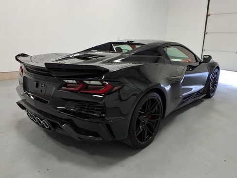 Used 2024 Chevrolet Corvette Z06 w/ Battery Protection Package RWD image 3