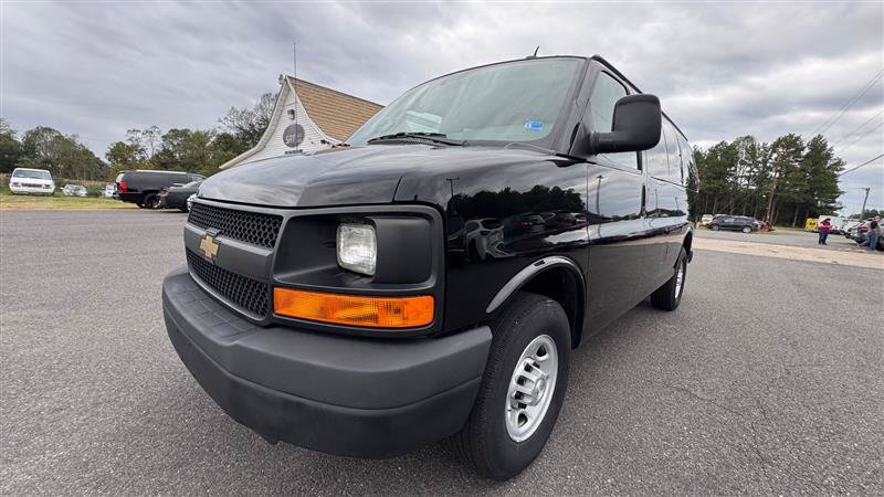 Used 2015 Chevrolet Express 2500 LS RWD image 9