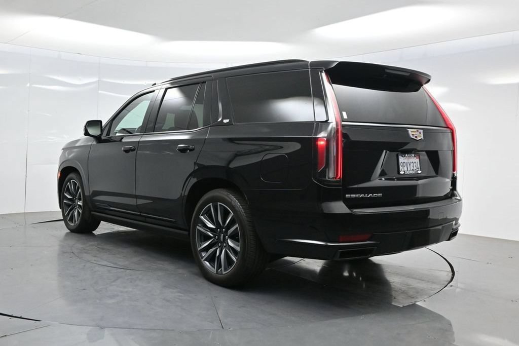 Used 2024 Cadillac Escalade Sport w/ Touring Package AWD/4WD image 23