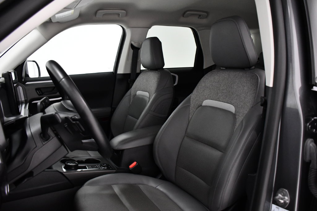 Used 2025 Ford Bronco Sport Badlands AWD/4WD image 19