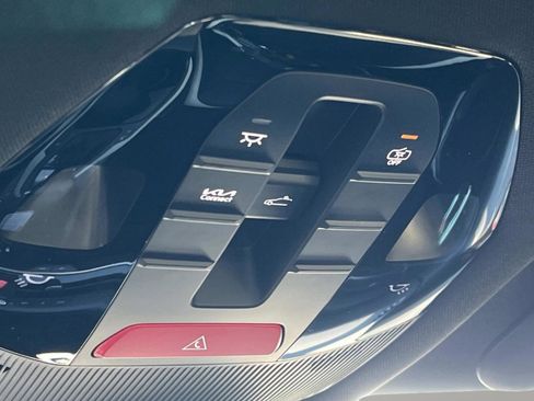 New 2025 Kia K4 GT-Line Turbo FWD image 32