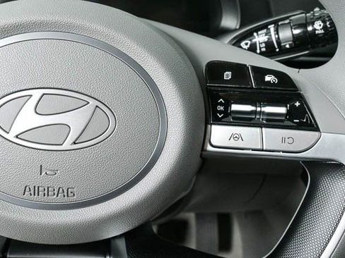 New 2026 Hyundai Elantra SE image 22