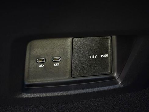 New 2026 Volkswagen Atlas Peak Edition image 24