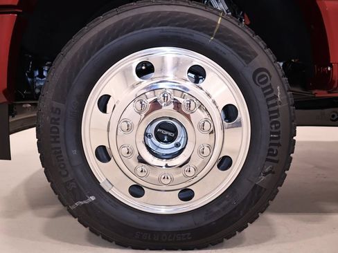 New 2026 Ford F450 Platinum w/ FX4 Off-Road Package AWD/4WD image 43