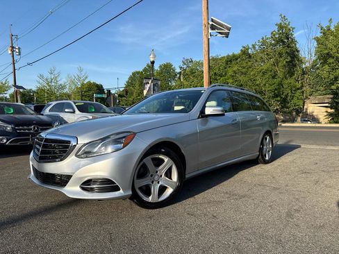 Used 2014 Mercedes-Benz E 350 4MATIC Wagon w/ Premium 1 Package image 3