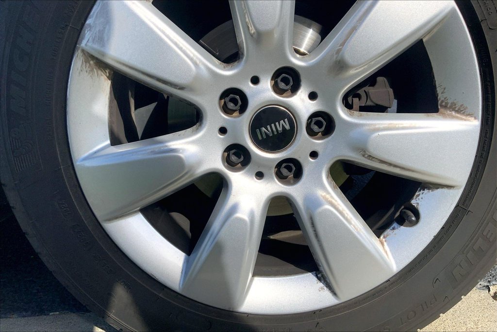 Used 2019 MINI Cooper Countryman ALL4 AWD/4WD image 3