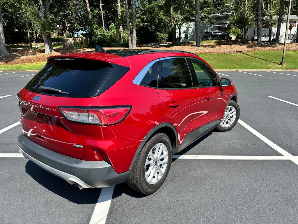 Used 2020 Ford Escape SE FWD image 6