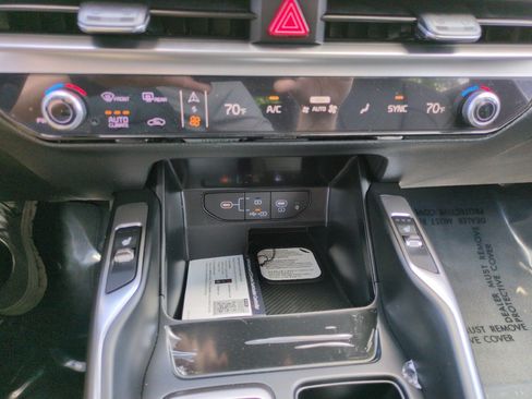 New 2026 Kia Sorento EX w/ EX Premium Package FWD image 27