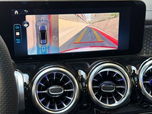 New 2026 Mercedes-Benz GLB 35 AMG 4MATIC image 18