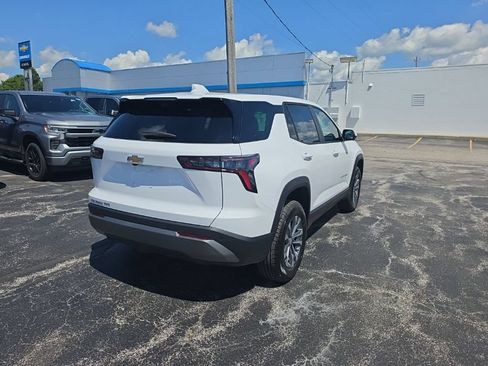New 2026 Chevrolet Equinox LT w/ Convenience Package II AWD/4WD image 7
