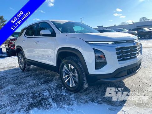 Used 2025 Chevrolet Equinox LT image 9