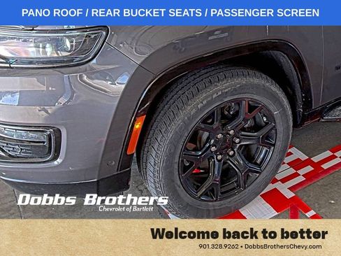 Used 2024 Jeep Wagoneer Series II image 8