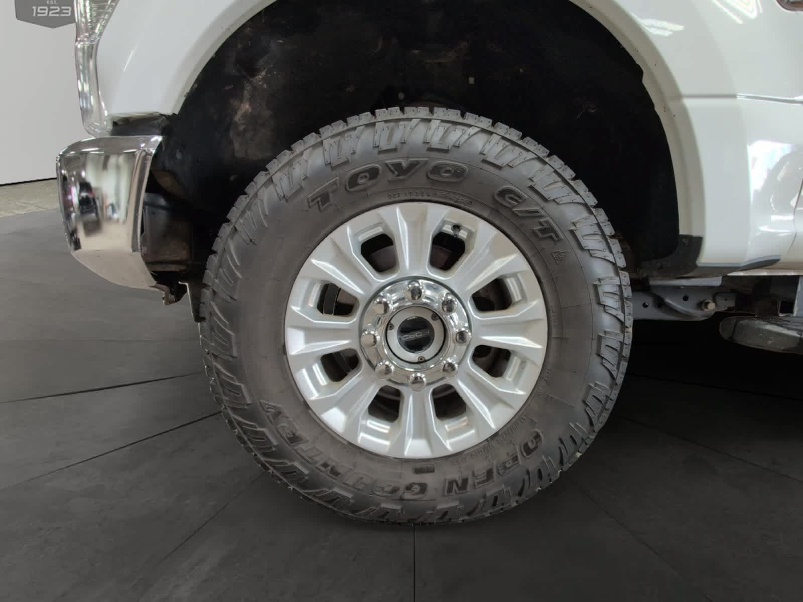 Used 2022 Ford F250 XLT w/ XLT Value Package AWD/4WD image 14