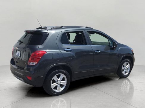 Certified 2018 Chevrolet Trax LT w/ LT Convenience Package FWD image 3
