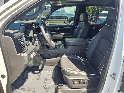 Used 2024 GMC Sierra 1500 AT4X w/ AT4X AEV Edition AWD/4WD image 58