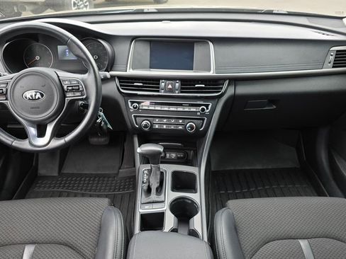 Used 2018 Kia Optima S w/ Panoramic Sunroof Package FWD image 54