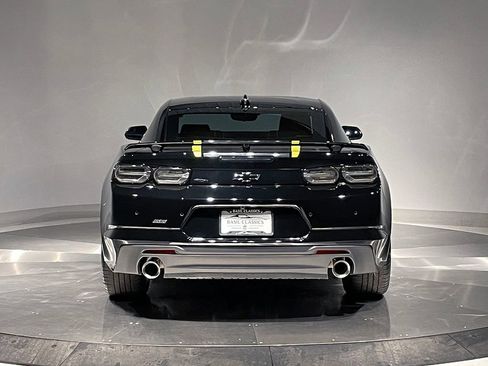 Used 2023 Chevrolet Camaro SS RWD image 5