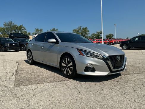 Used 2022 Nissan Altima 2.5 SL FWD image 7