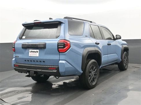 New 2025 Toyota 4Runner SR5 image 20