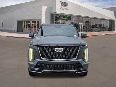 Used 2025 Cadillac Escalade V w/ LPO, ONYX Package image 2