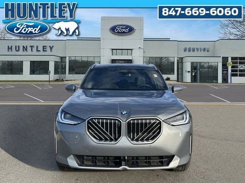 Used 2025 BMW X3 xDrive30 AWD/4WD image 3