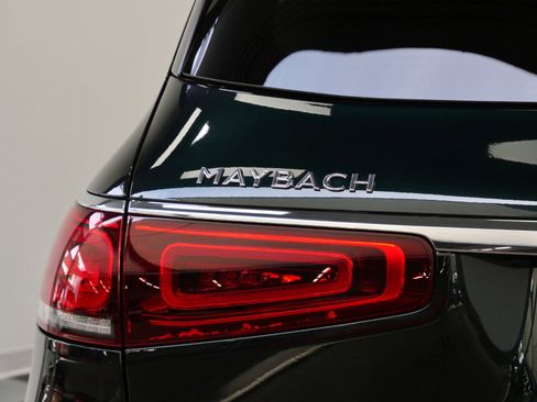 Used 2022 Mercedes-Benz Maybach GLS 600 4MATIC image 52