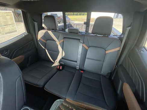 New 2026 GMC Canyon AT4 w/ Technology Plus Package image 33