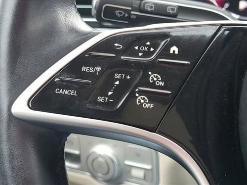 Used 2024 Mercedes-Benz GLE 350 4MATIC image 13