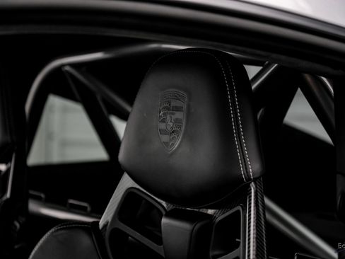 Used 2018 Porsche 911 GT3 w/ Sport Chrono Package image 38