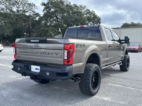 Used 2020 Ford F250 XLT w/ XLT Premium Package image 8