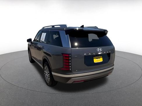 Used 2026 Hyundai Palisade SEL FWD image 10