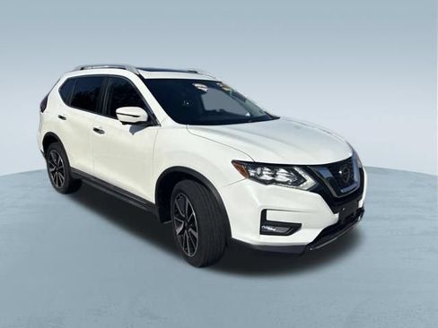 Used 2019 Nissan Rogue SL w/ Premium Package AWD/4WD image 9