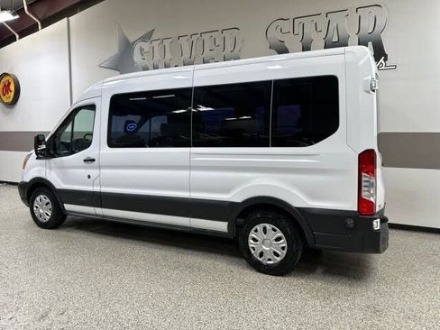 Used 2017 Ford Transit 350 XLT RWD image 6