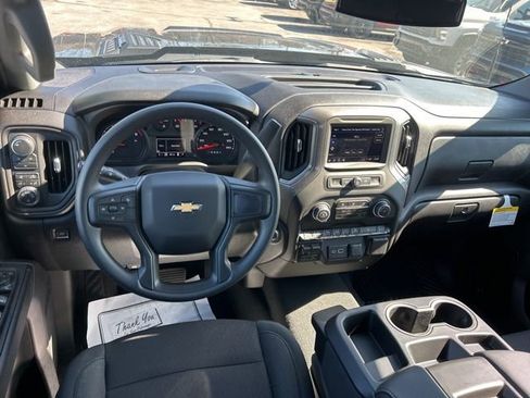 New 2026 Chevrolet Silverado 2500 Custom w/ Custom Value Package AWD/4WD image 27