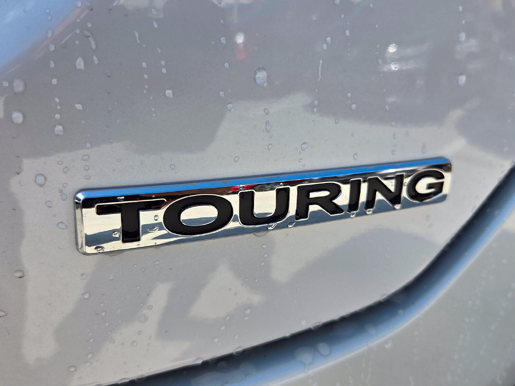 New 2026 Honda Pilot Touring image 12