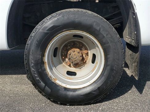 Used 2016 Ford F350 XL w/ Snow Plow Prep Package image 25