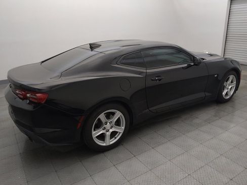 Used 2019 Chevrolet Camaro LT RWD image 10