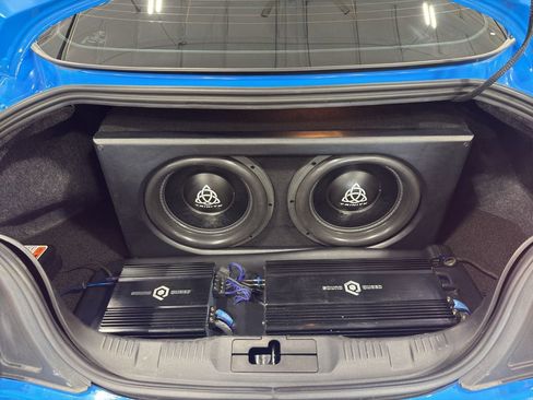 Used 2017 Ford Mustang Shelby GT350 w/ Electronics Package RWD image 9