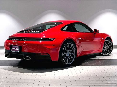 Used 2025 Porsche 911 Carrera T image 10
