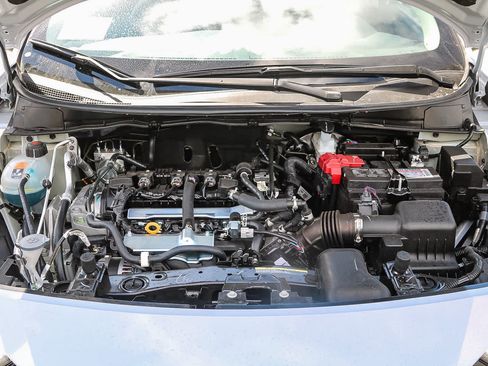 New 2025 Nissan Versa SR w/ Trunk Package FWD image 13