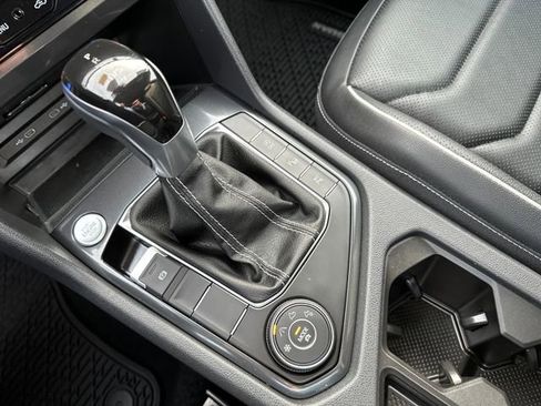 Certified 2024 Volkswagen Tiguan SEL R-Line image 29