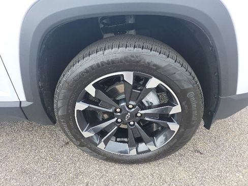 Used 2026 Chevrolet Equinox RS w/ Convenience Package III AWD/4WD image 9