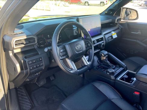 Certified 2025 Toyota 4Runner Limited image 16