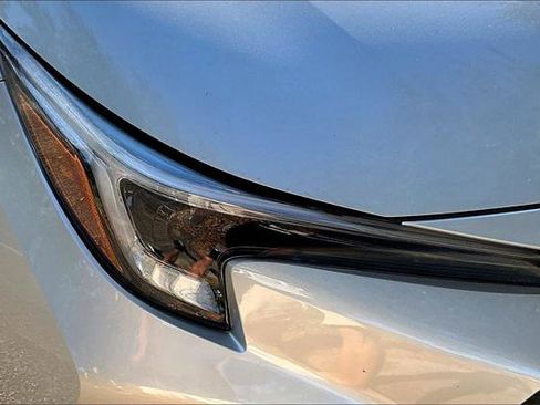 Certified 2024 Toyota Corolla SE image 29