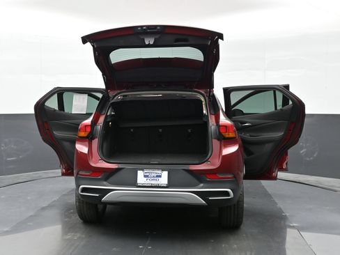 Used 2023 Buick Encore GX Preferred FWD image 35