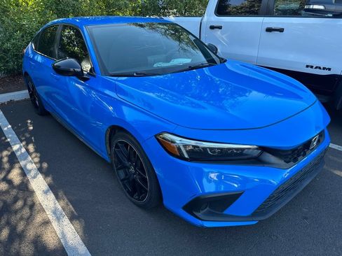 Used 2022 Honda Civic Sport image 4