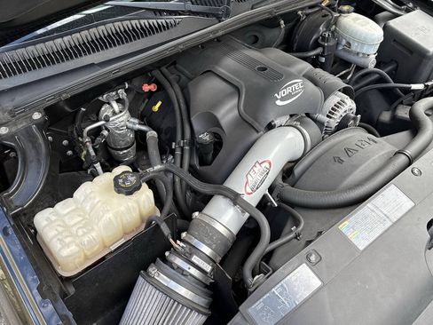 Used 2003 Chevrolet Silverado 1500 SS AWD/4WD image 17
