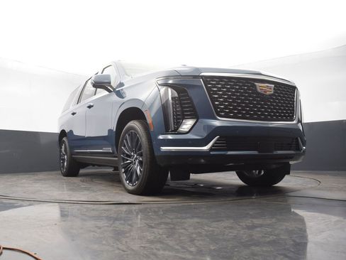 Certified 2026 Cadillac Escalade ESV Luxury w/ Touring Package image 49