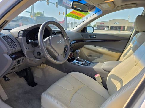 Used 2013 INFINITI G37 x Sedan w/ Premium Pkg AWD/4WD image 19